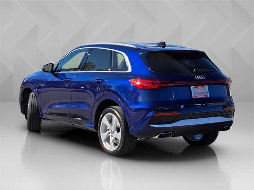 2025 Audi Q5 Premium Plus TFSI quattro S tronic