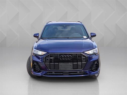 2021 Audi Q3 45 S line Premium
