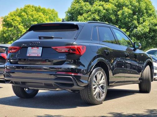 2025 Audi Q3 45 S line Premium Plus
