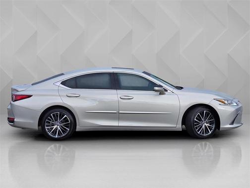 2023 Lexus ES 300h Base