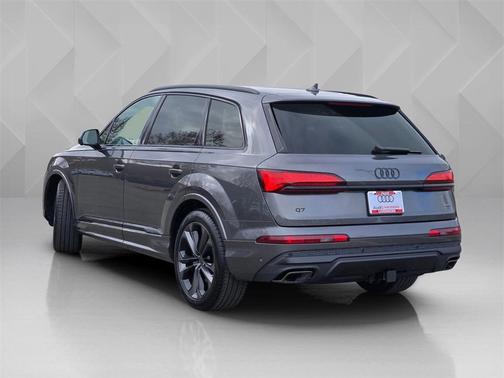 2026 Audi Q7 55 Premium Plus