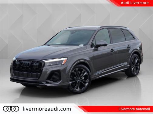 2026 Audi Q7 55 Premium Plus