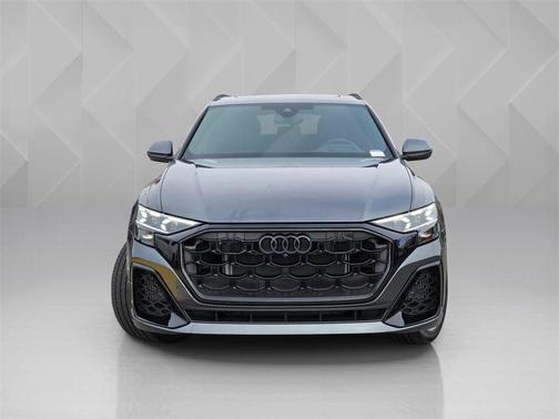 2024 Audi Q8 55 Prestige