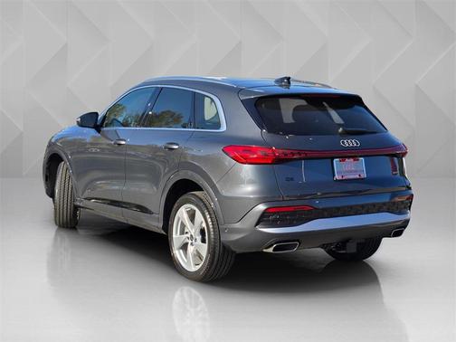 2025 Audi Q5 Premium Plus TFSI quattro S tronic