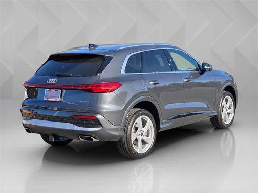 2025 Audi Q5 Premium Plus TFSI quattro S tronic