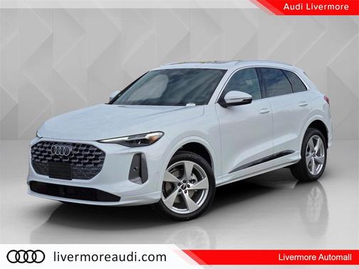 2025 Audi Q5 Premium Plus TFSI quattro S tronic