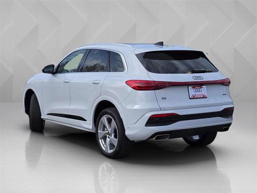 2025 Audi Q5 Premium Plus TFSI quattro S tronic