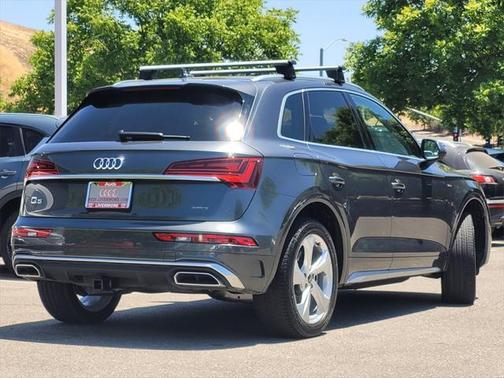 2023 Audi Q5 45 S line Premium Plus