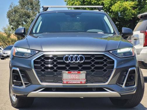 2023 Audi Q5 45 S line Premium Plus