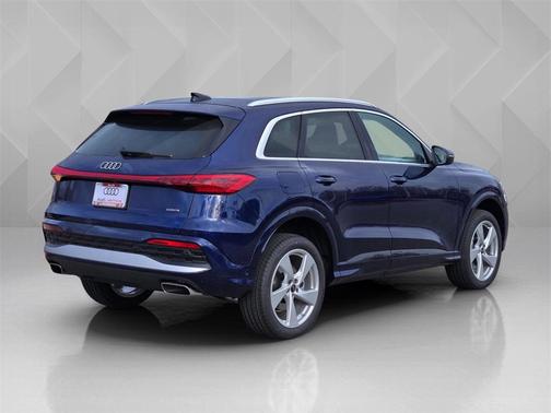 2025 Audi Q5 Premium Plus TFSI quattro S tronic