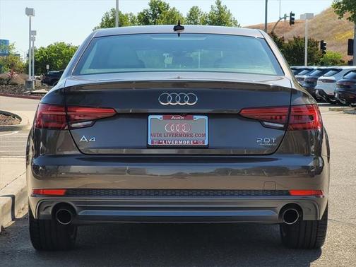 2017 Audi A4 2.0T Prestige