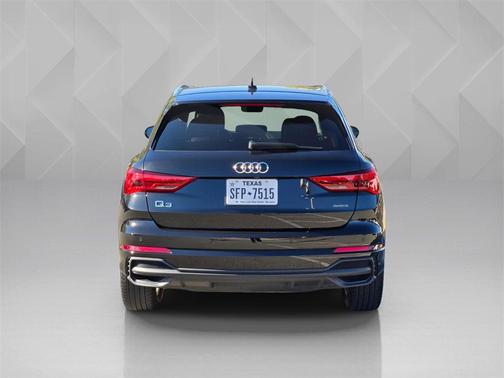 2023 Audi Q3 Premium 45 TFSI S line quattro Tiptronic