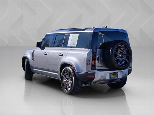 2021 Land Rover Defender 110 S
