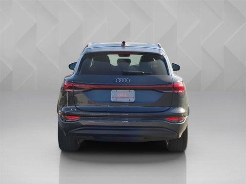 2025 Audi Q6 e-tron Premium Plus