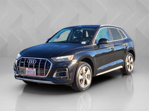 2022 Audi Q5 40 Premium Plus