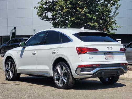 2021 Audi Q5 45 Premium Plus