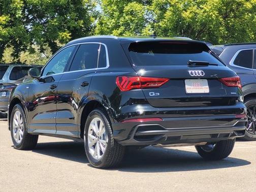 2022 Audi Q3 45 S line Premium