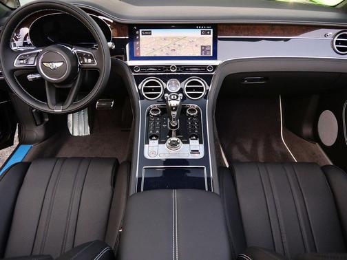 Beluga (solid) 2026 Bentley Continental GT Base