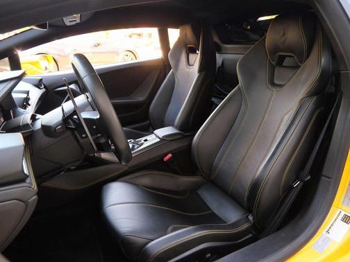 2018 Lamborghini Huracan LP580-2