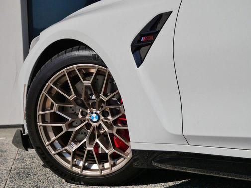 2024 BMW M3 CS