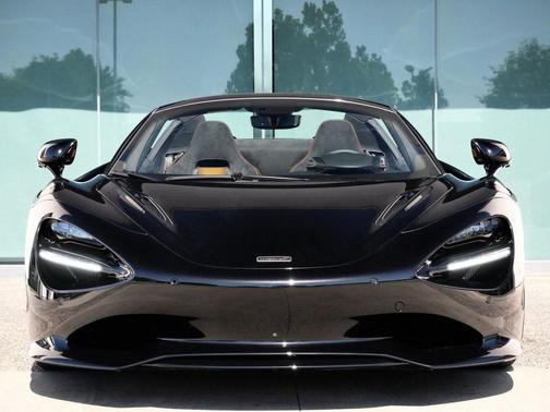 2026 McLaren 750S