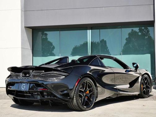 2026 McLaren 750S