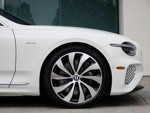 Glacier White 2026 Bentley Continental GT Base