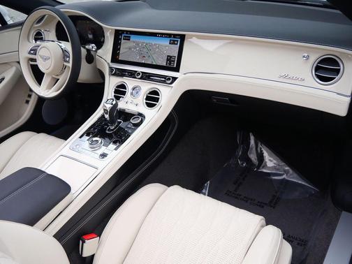 Glacier White 2026 Bentley Continental GT Base