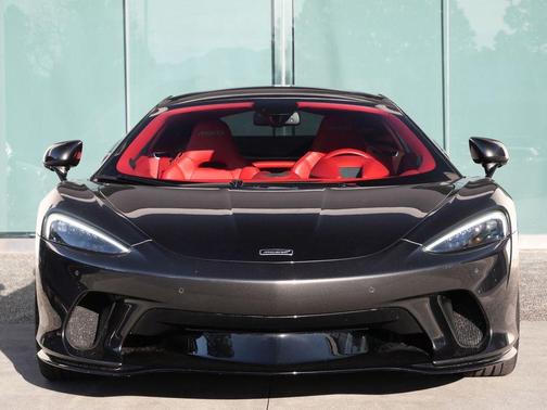 2023 McLaren GT 