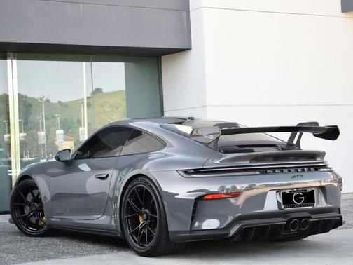2025 Porsche 911 GT3
