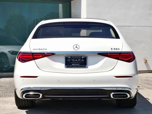 Diamond White 2022 Mercedes-Benz Maybach S 580 4MATIC