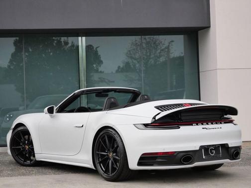White 2022 Porsche 911 Carrera 4S