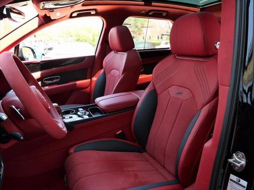 2025 Bentley Bentayga S