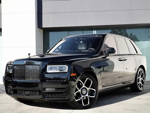 2022 Rolls-Royce Cullinan Black Badge
