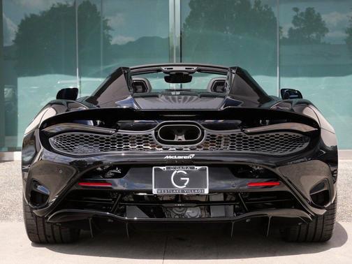 2025 McLaren 750S Spider