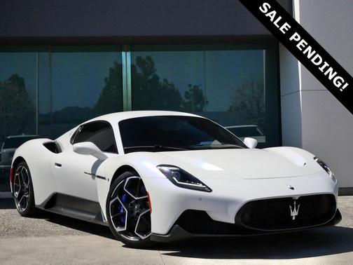 2022 Maserati MC20 
