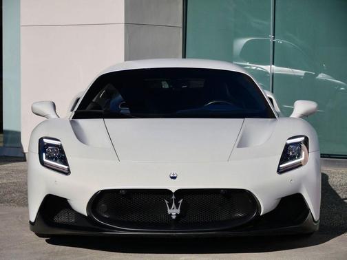 2022 Maserati MC20 