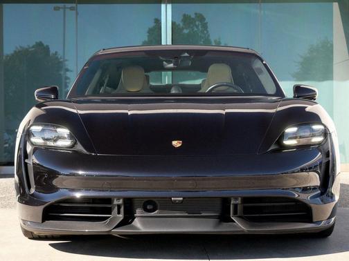 2020 Porsche Taycan Turbo S