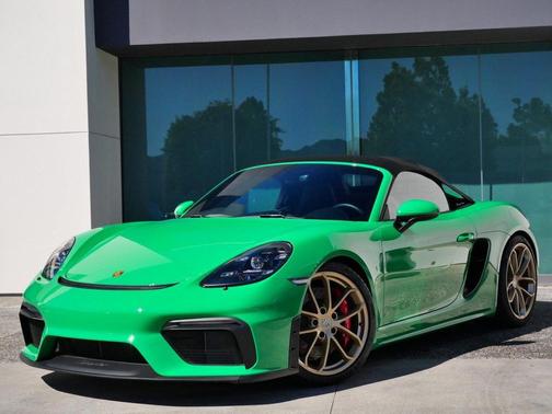 2023 Porsche 718 Spyder