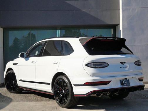 2026 Bentley Bentayga Speed