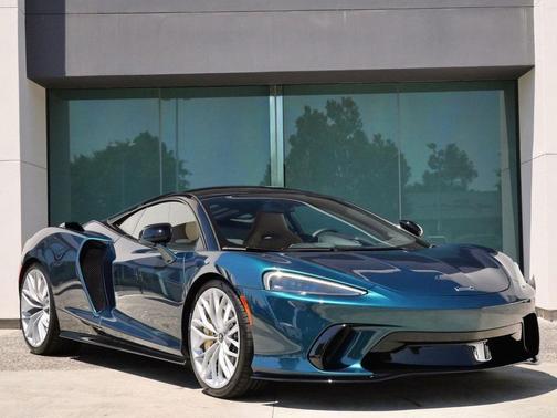 2025 McLaren GTS TechLux