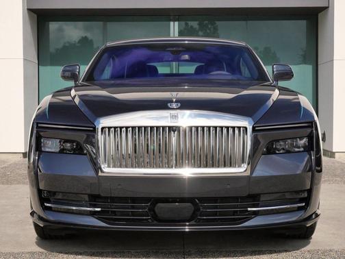 2026 Rolls-Royce Spectre 