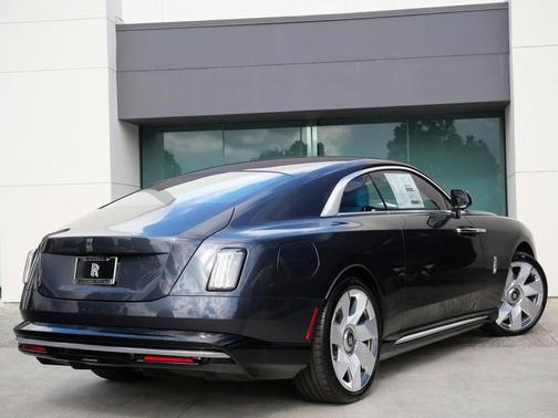 2026 Rolls-Royce Spectre 