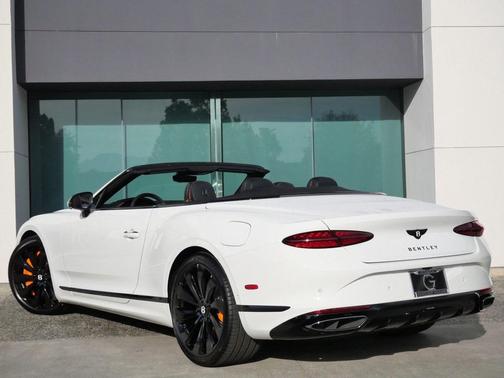 2026 Bentley Continental GT Base