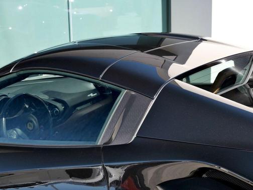 Nero Daytona 2018 Ferrari 488 Spider Base