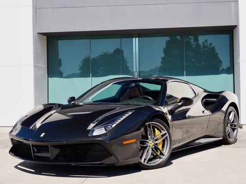 Nero Daytona 2018 Ferrari 488 Spider Base