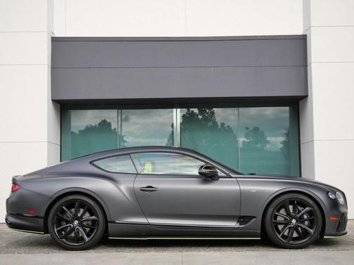 2022 Bentley Continental GT V8