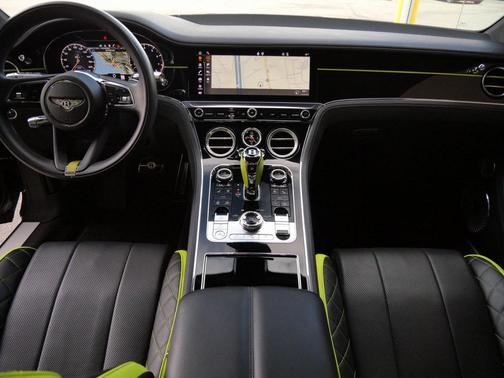 2022 Bentley Continental GT V8
