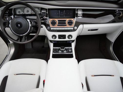 2018 Rolls-Royce Dawn 