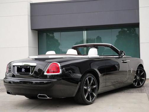 2018 Rolls-Royce Dawn 